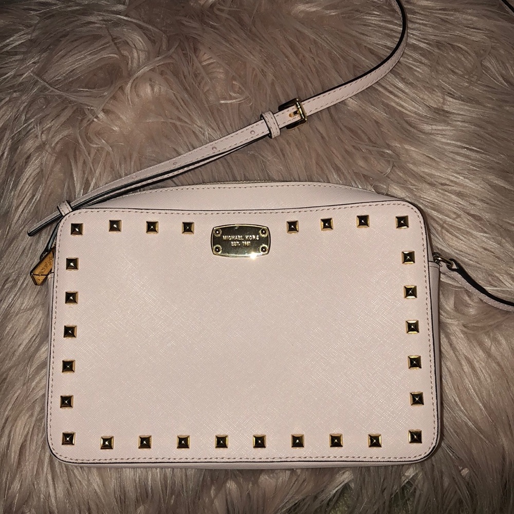 Michael kors crossbody